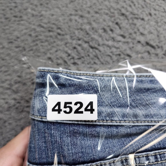 St. John's Bay Jeans Womens 14 Blue Light Wash High Rise Skinny Embroidered - Picture 8 of 8